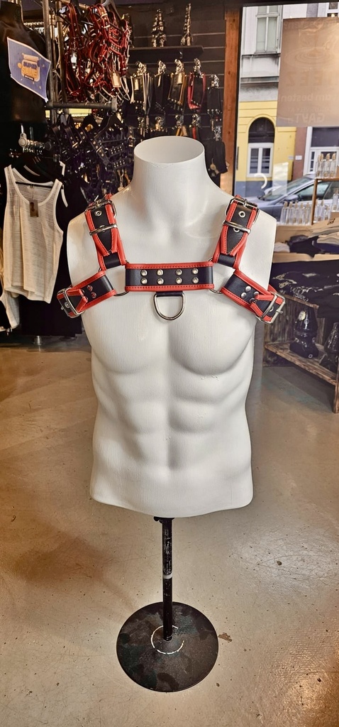 GAYT*GEAR LEATHER HARNESS BULLDOG