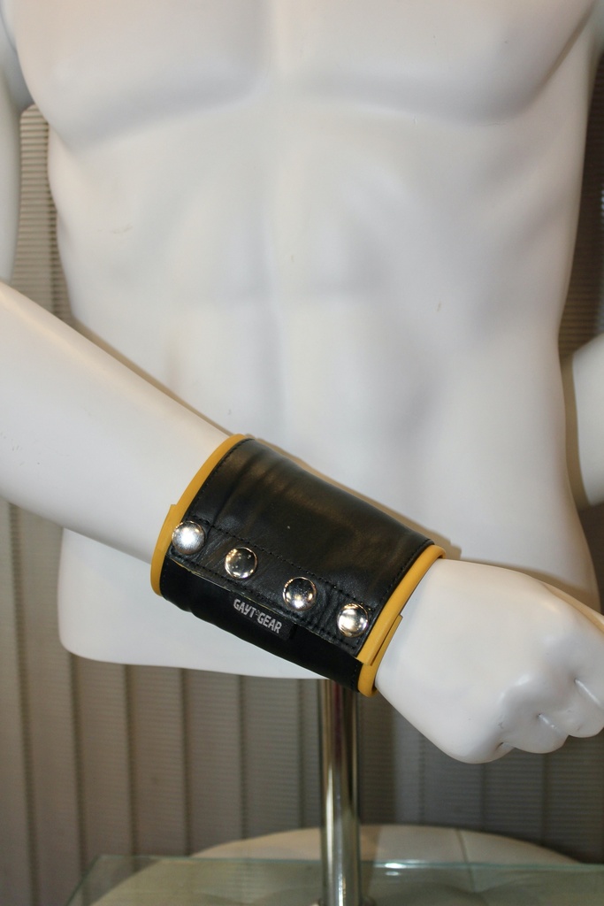 GAYT*GEAR LEATHER GAUNTLET CUFF W/ STRIPE