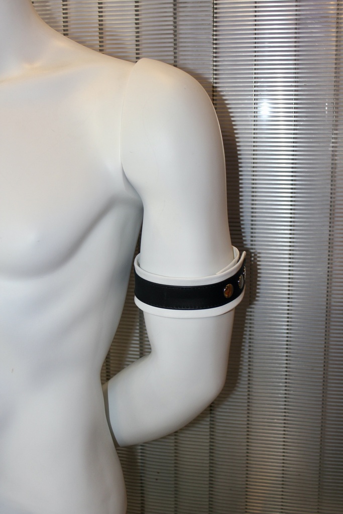 GAYT*GEAR LEATHER ARMBANDS